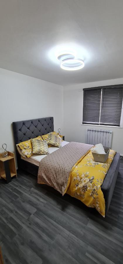 1 Bedroom Service Apartment With Netflix West Thurrock Ngoại thất bức ảnh
